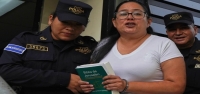 Juez ordena prisión de seis meses para abogado de derechos humanos de El Salvador en espera de juicio