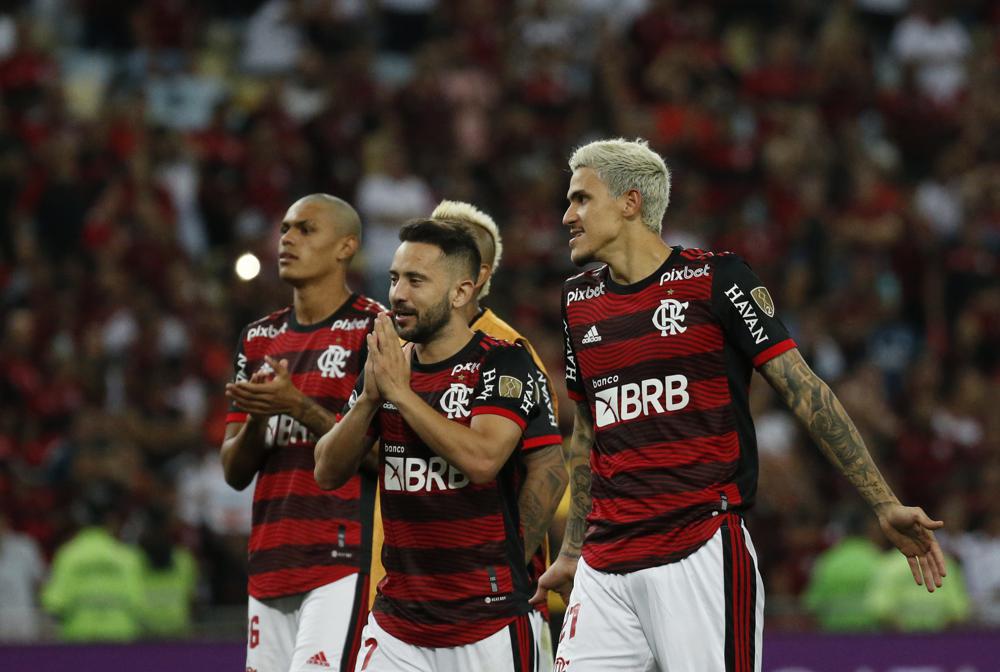 Flamengo confirma