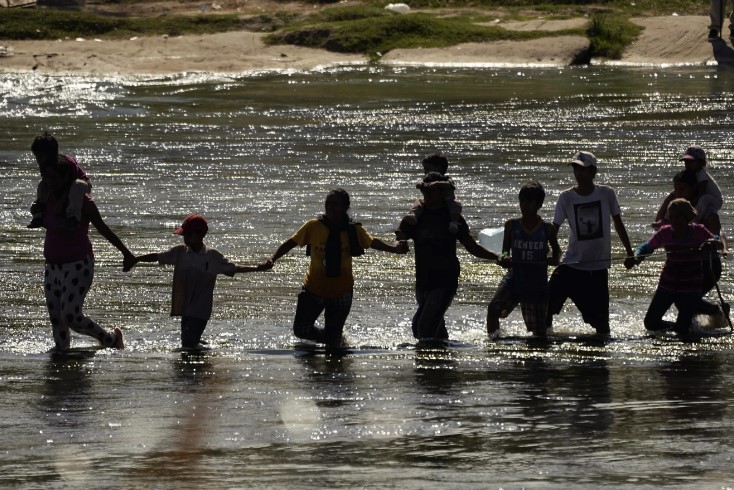 Cruce migrantes
