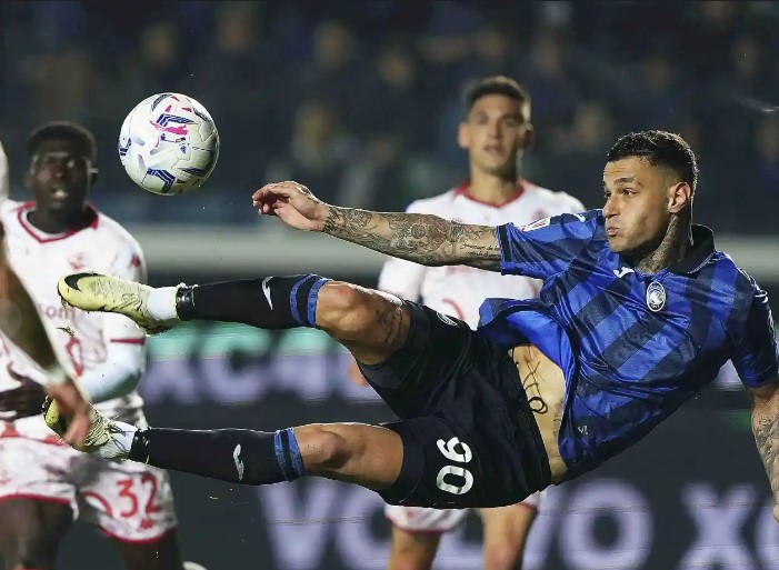 Atlanta vence