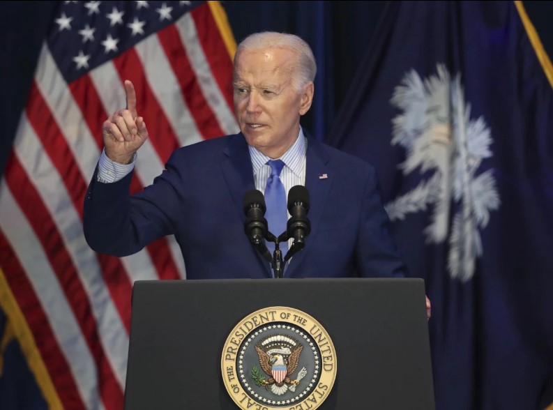 Biden ofrece